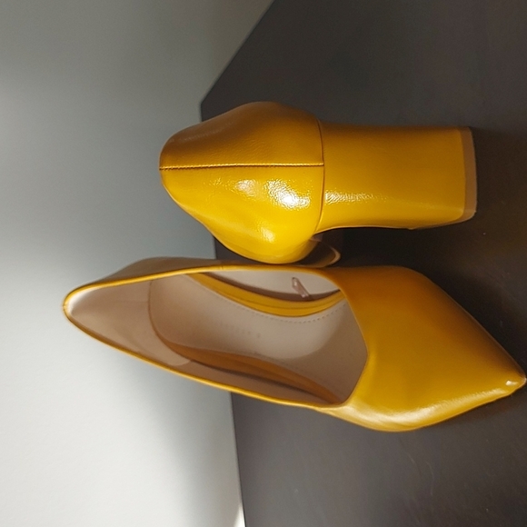 Womens pump - Picture 4 of 4